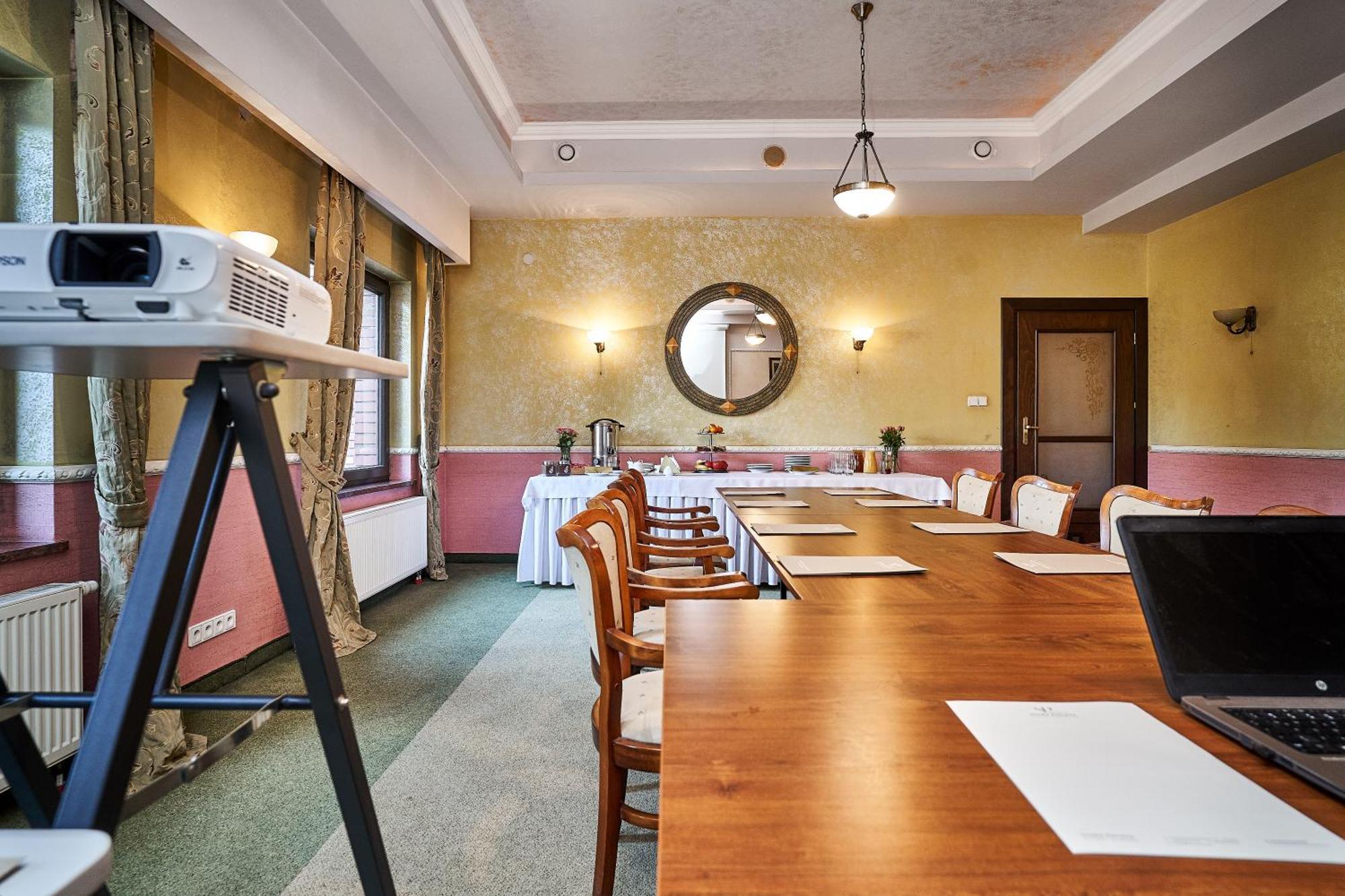 Hotel Stara Poczta Tychy Kültér fotó