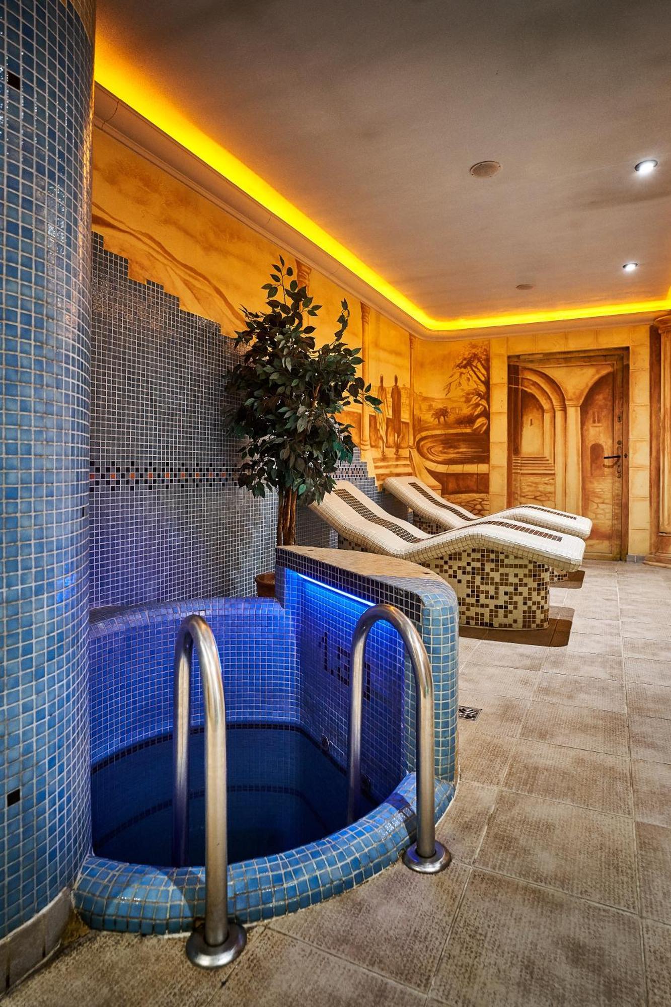 Hotel Stara Poczta Tychy Kültér fotó