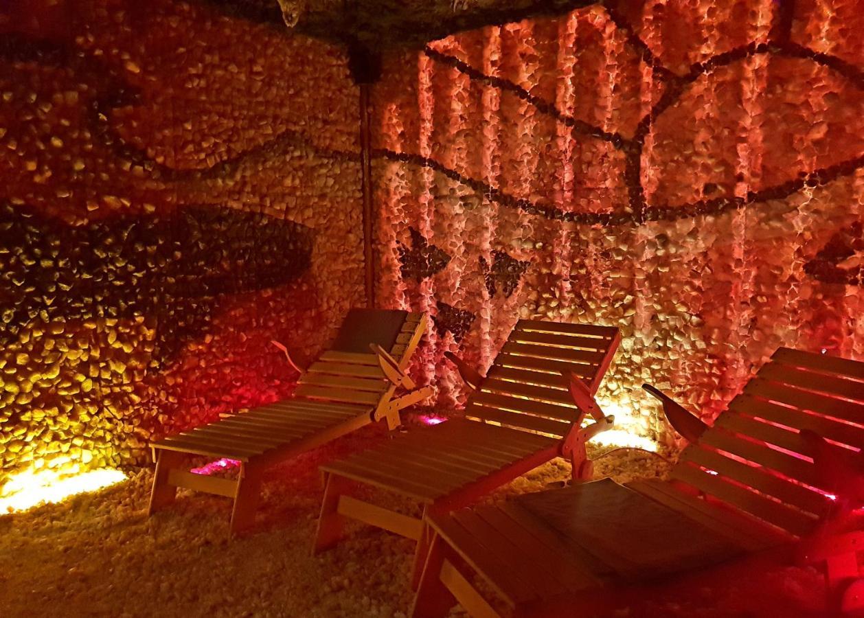 Hotel Stara Poczta Tychy Kültér fotó